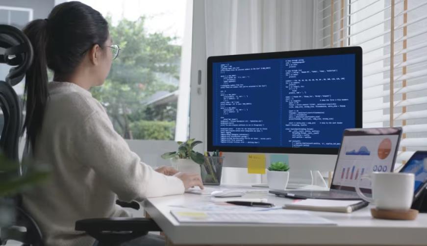 荔波县企业数字化解决方案:机器学习赋能商业模式升级的核心路径